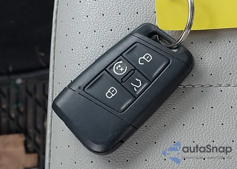 2022 Volkswagen Tiguan 2.0T Se z USA, uszkodzony, nr VIN 3VV3B7AXXNM024775